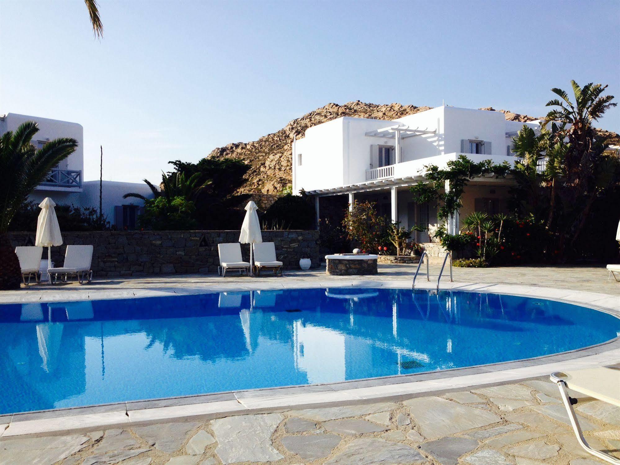 Myconian Sunrise Relais & Chateaux Ξενοδοχείο 5*